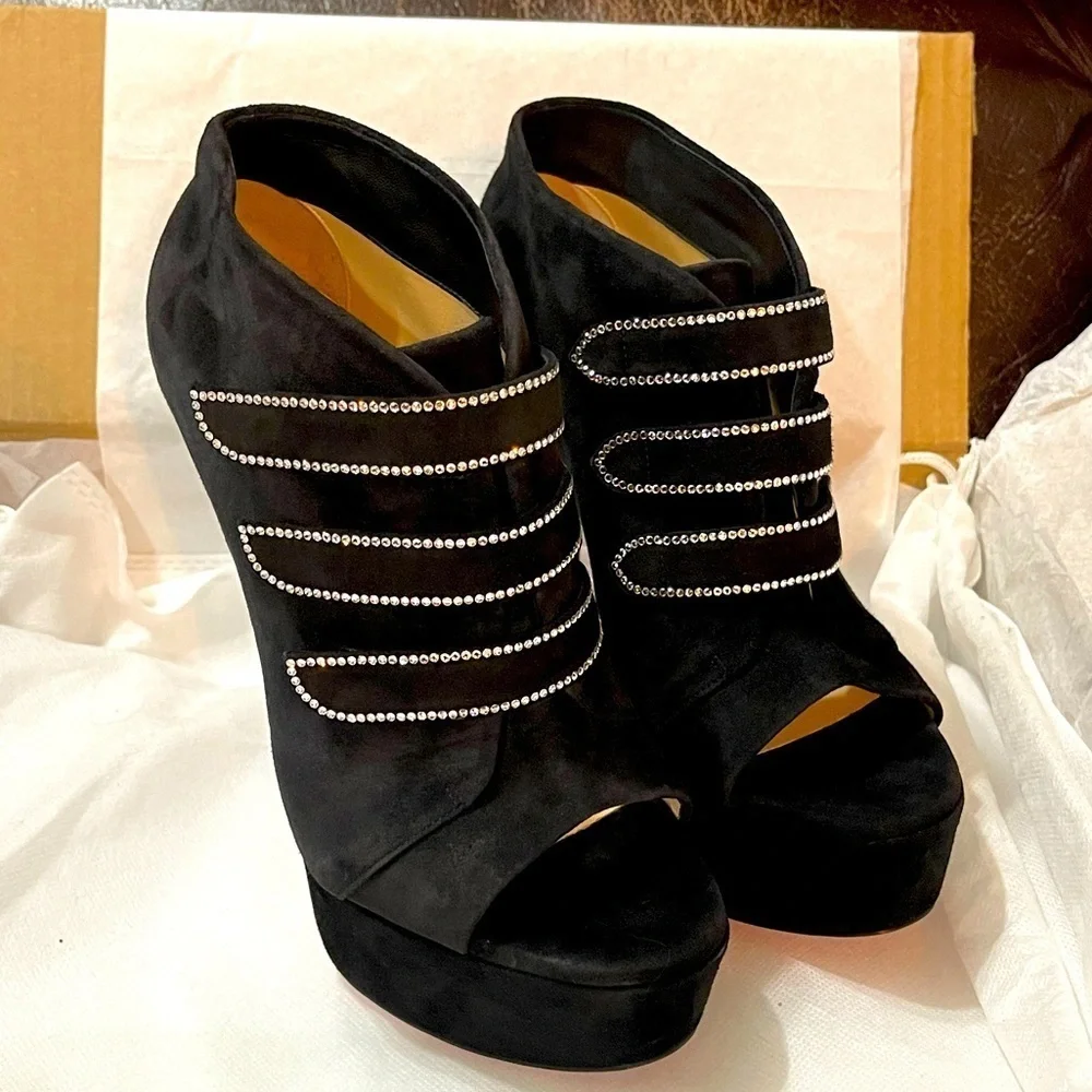 Christian Louboutin christian louboutin